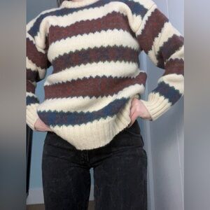 North country 100% pure virgin wool sweater- vintage!